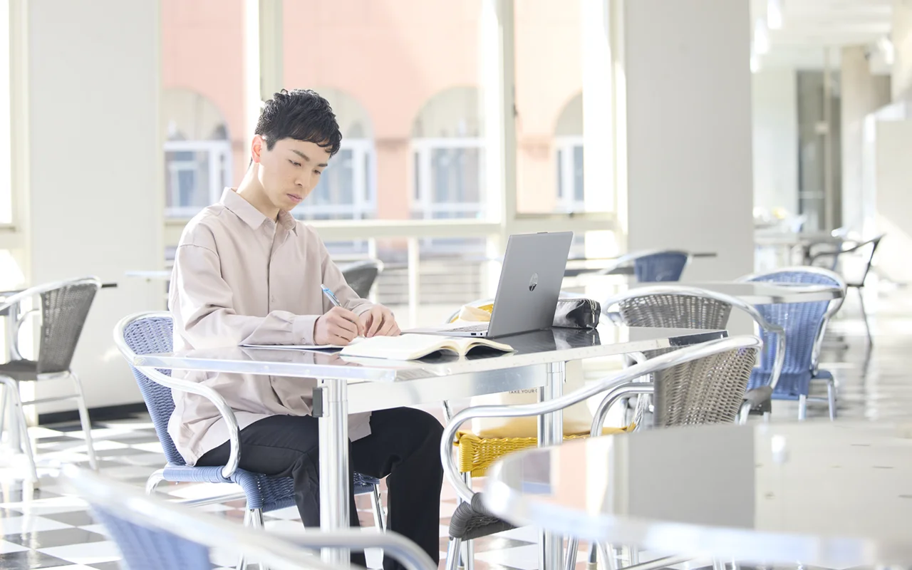 経済学部 文化経済学科