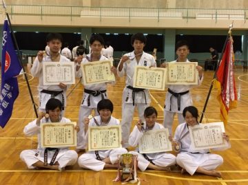 空手道部 秋季北信越大学選手権で女子団体優勝、男子団体準優勝