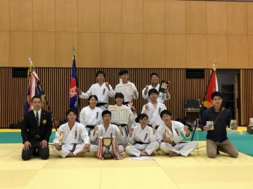 空手道部、北信越大会個人戦でアベック優勝