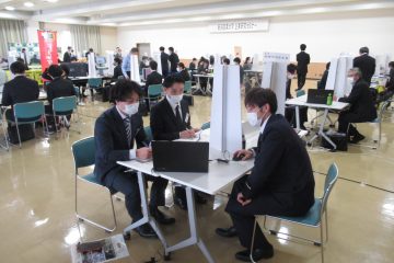 企業研究セミナー2023を開催しました