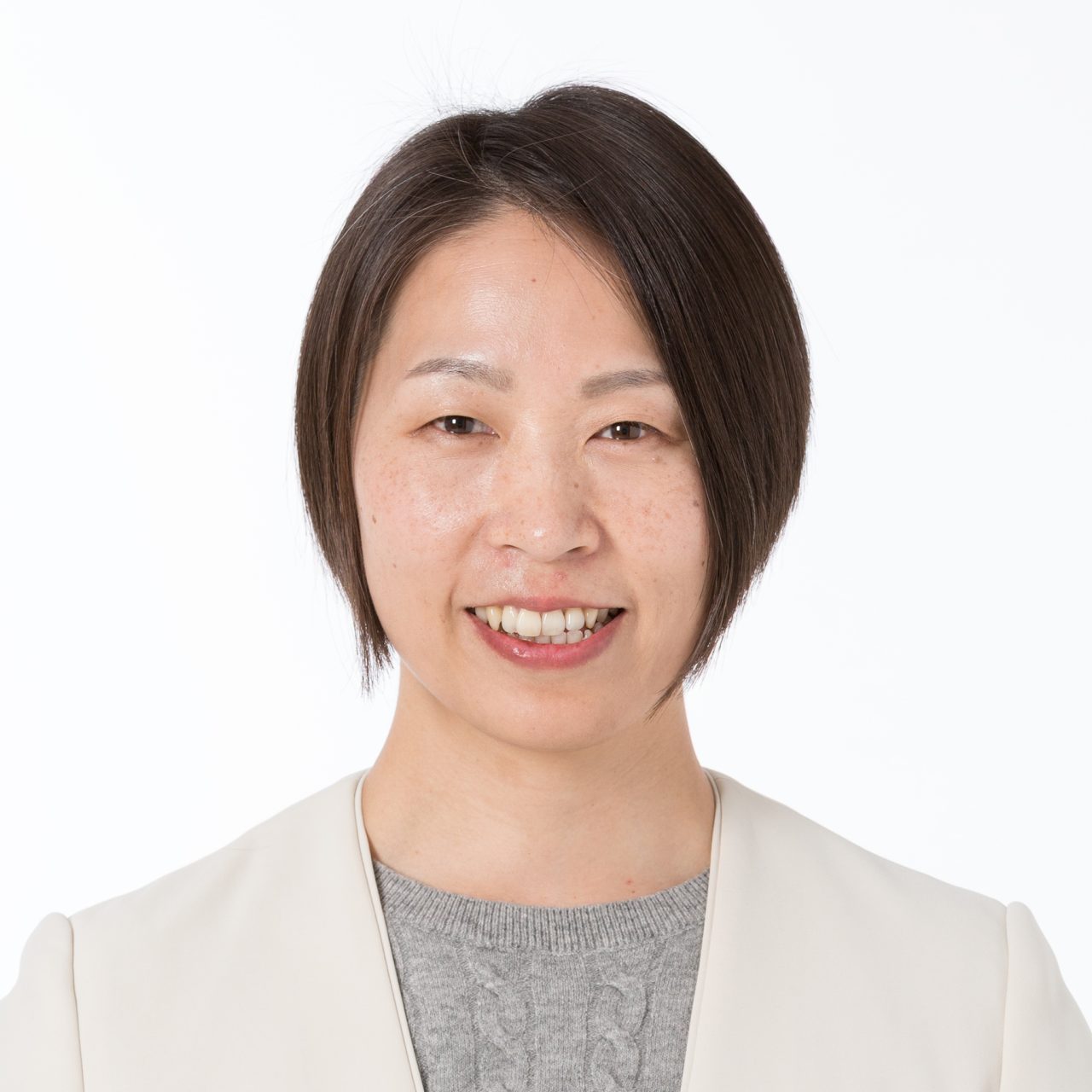 中村まい講師の『舞踊・社会学的考察による民俗芸能の社会統合の力-阿波踊りの企業連に着目して-』が出版されました